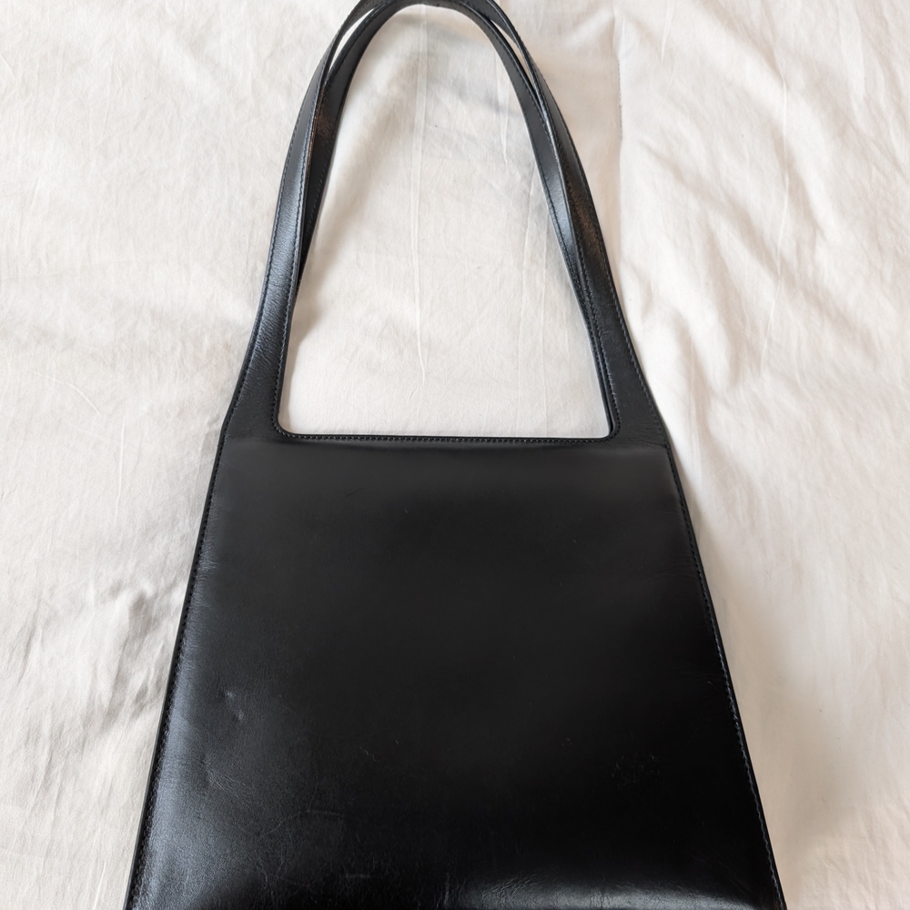 Gucci Shoulder Bag - Picture 3 of 15